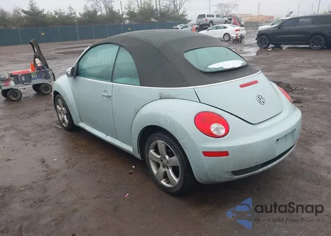 2006 Volkswagen New Beetle 2.5/2.5 (A6) из США, поврежденный, VIN 3VWSF31Y86M323308
